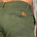 Calça de Sarja Premium Verde Militar Masculina Slim Fit com Lycra Calca jeans