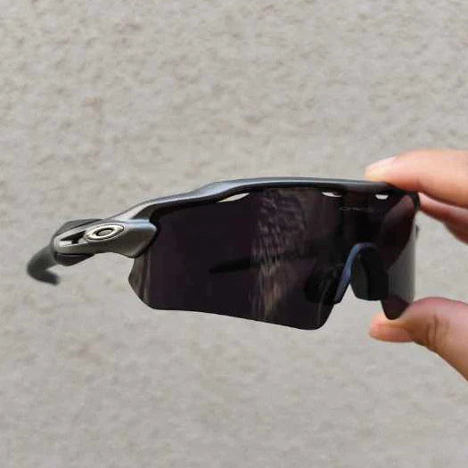 Óculos de Sol Masculino Over Sized com Proteção UV